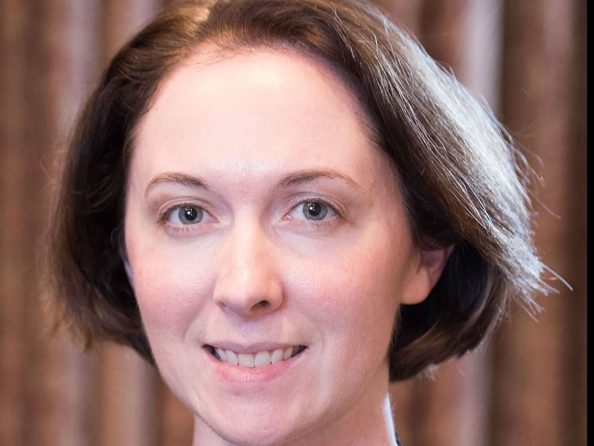 Laura Jensen Headshot