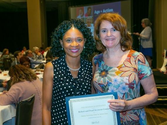 CydneeSims_SeymourProgramAward_6-2019